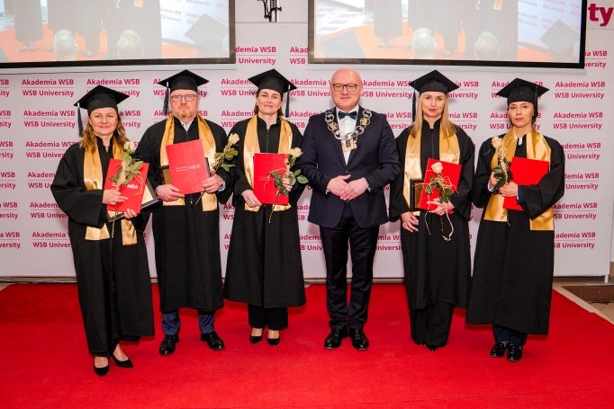 Zdjęcie nr 47 z galerii Gala Akademicka Studi&oacute;w MBA &ndash; zwieńczenie drogi lider&oacute;w i menedżer&oacute;w