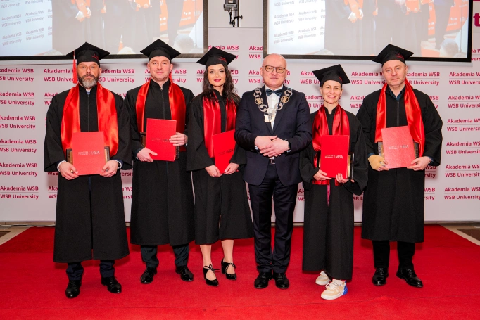 Zdjęcie nr 18 z galerii Gala Akademicka Studi&oacute;w MBA &ndash; zwieńczenie drogi lider&oacute;w i menedżer&oacute;w