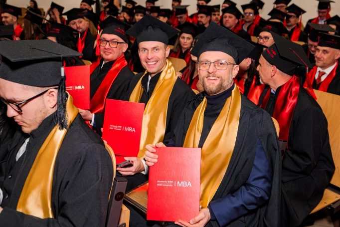 Zdjęcie nr 21 z galerii Gala Akademicka Studi&oacute;w MBA &ndash; zwieńczenie drogi lider&oacute;w i menedżer&oacute;w