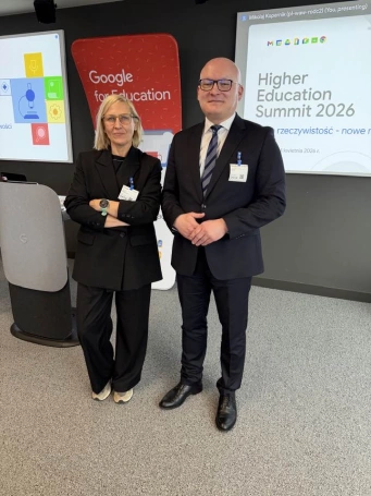 Zdjęcie nr 2 z galerii Akademia WSB w centrum debaty o przyszłości edukacji i roli sztucznej inteligencji