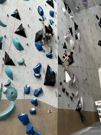 Zdjęcie nr 3 z galerii amp wspinaczka