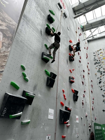 Zdjęcie nr 8 z galerii amp wspinaczka