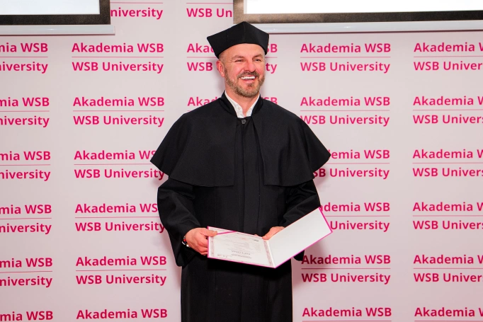 Zdjęcie nr 212 z galerii International Graduation Gala of WSB University in Dąbrowa G&oacute;rnicza