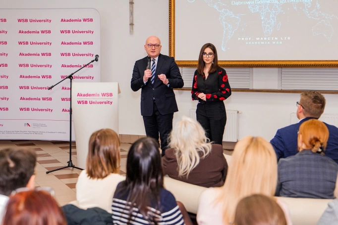 Zdjęcie nr 2 z galerii III Konferencja Studencka