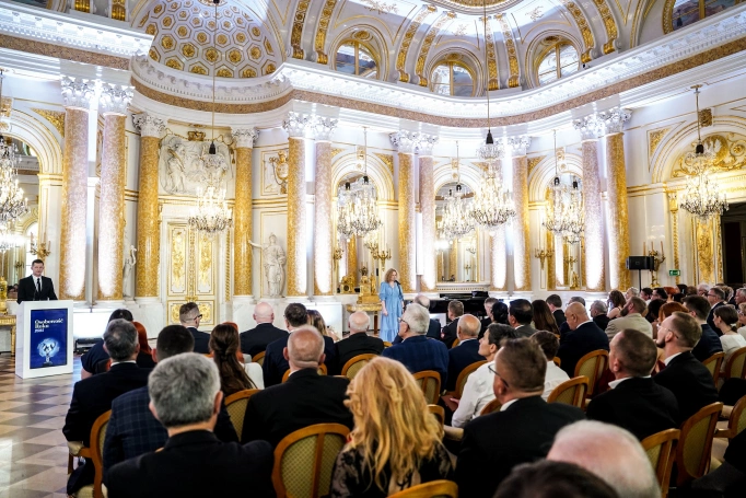 Zdjęcie nr 10 z galerii Innowacje mają Osobowość. Prof. Marcin Lis laureatem "Osobowości Roku 2025"