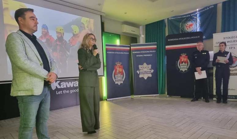 Zdjęcie nr 4 z galerii Raz na wozie, raz na wodzie. Specjalistyczne szkolenie dla funkcjonariuszy z udziałem przedstawicieli Akademii WSB