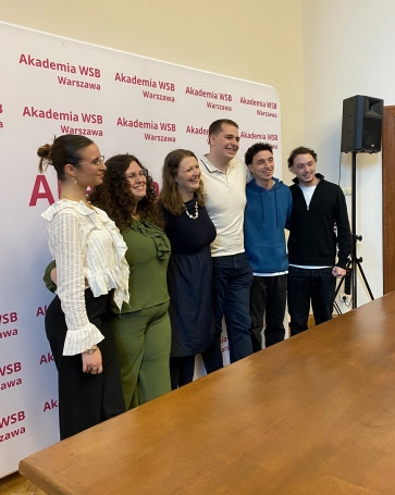 Zdjęcie nr 2 z galerii Szczęśliwej drogi już czas. Ceremonia zakończenia BIP 2026 