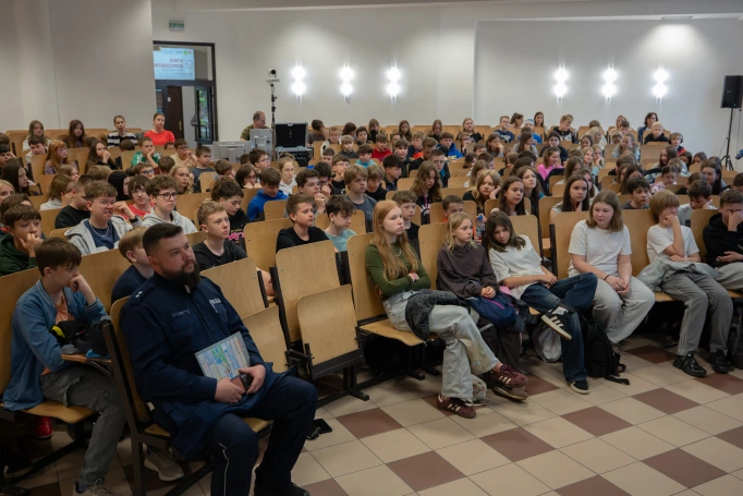 Zdjęcie nr 12 z galerii Safe in Theory and Practice. A Unique Conference for Students at WSB University