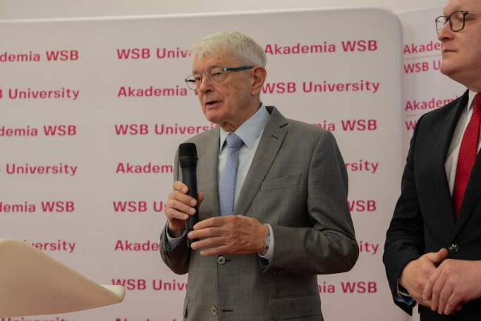 Zdjęcie nr 7 z galerii About the Future of Silesia at WSB University