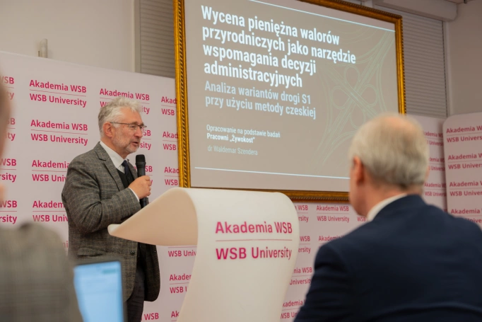 Zdjęcie nr 11 z galerii About the Future of Silesia at WSB University