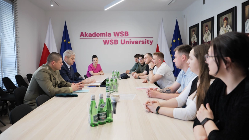 Zdjęcie nr 18 z galerii Participants of the 9th edition of the Academic Legion received certificates of completion of the non-commissioned officer module