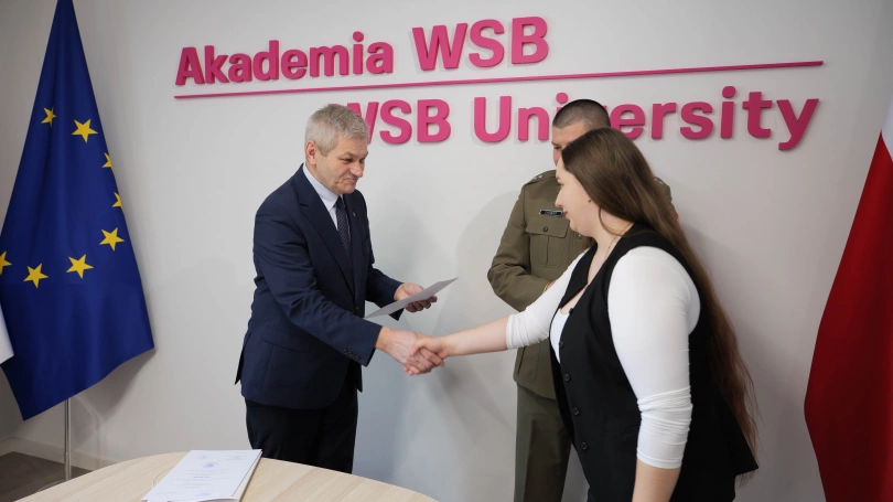 Zdjęcie nr 7 z galerii Participants of the 9th edition of the Academic Legion received certificates of completion of the non-commissioned officer module