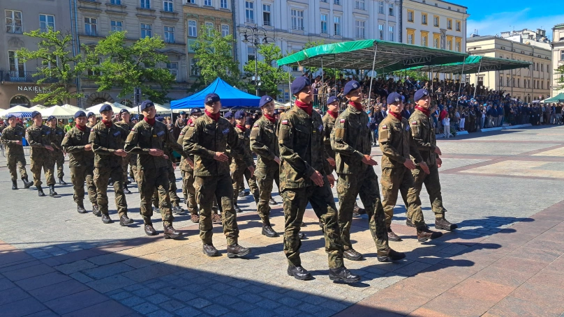 Zdjęcie nr 4 z galerii Wojsko z nami. Dzień Weterana na stołecznym wydziale Akademii WSB &ndash; spotkanie z uczestnikami misji pokojowych