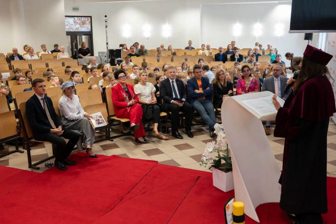 Zdjęcie nr 42 z galerii The 18th Edition of the Dąbrowa G&oacute;rnicza Children's University Has Come to an End &ndash; A Year Full of Learning, Passion and Discovery