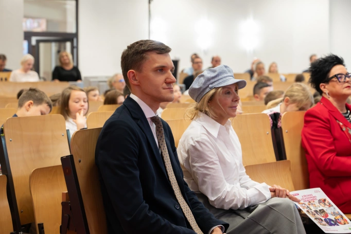 Zdjęcie nr 43 z galerii The 18th Edition of the Dąbrowa G&oacute;rnicza Children's University Has Come to an End &ndash; A Year Full of Learning, Passion and Discovery