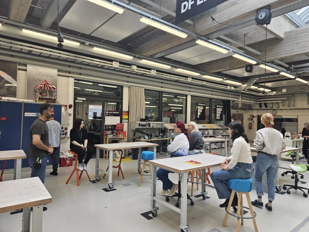 Zdjęcie nr 4 z galerii Kadra Akademii WSB na wizycie studyjnej w Aalto Design Factory (Finlandia)&ndash; inspiracje dla rozwoju nowoczesnej edukacji
