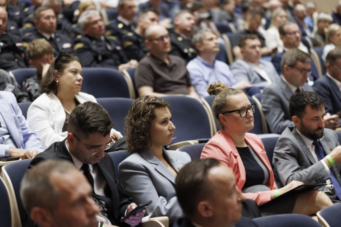 Zdjęcie nr 1 z galerii WSB University Co-Organizer of a National Conference on Civil Protection and Civil Defence