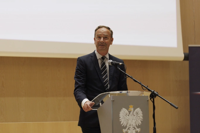 Zdjęcie nr 2 z galerii WSB University Co-Organizer of a National Conference on Civil Protection and Civil Defence