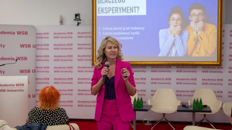 Zdjęcie nr 3 z galerii XIII Międzynarodowa Konferencja Naukowa Doktorant&oacute;w