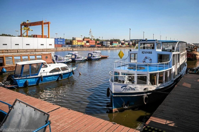 Zdjęcie nr 2 z galerii LETNIA AKADEMIA SENIORA 2026 &ndash; Wielki Rejs po Kanale Gliwickim