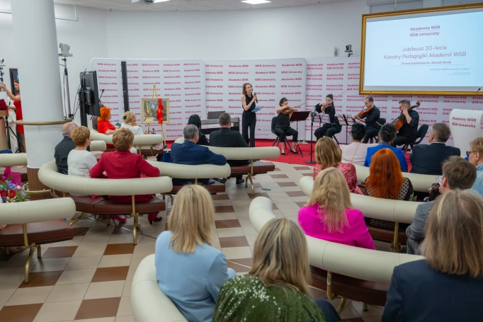 Zdjęcie nr 13 z galerii 20-lecie Pedagogika