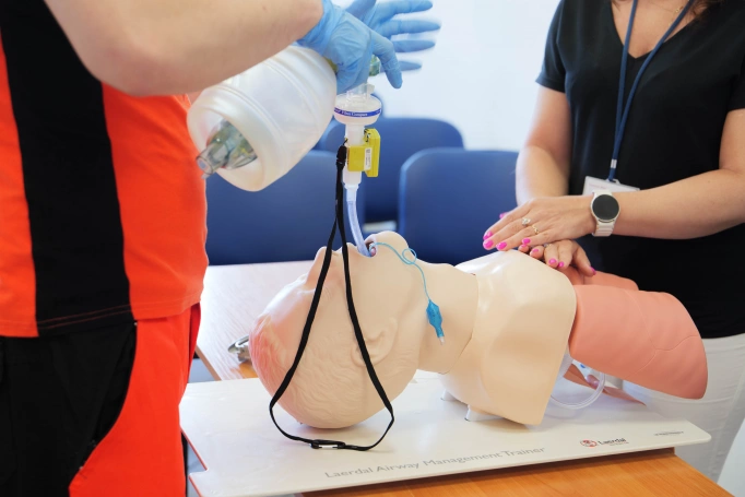 Zdjęcie nr 9 z galerii Studenci Ratownictwa Medycznego Collegium Medicum AWSB zmierzyli się z egzaminem OSCE w Centrum Symulacji Medycznych Akademii WSB