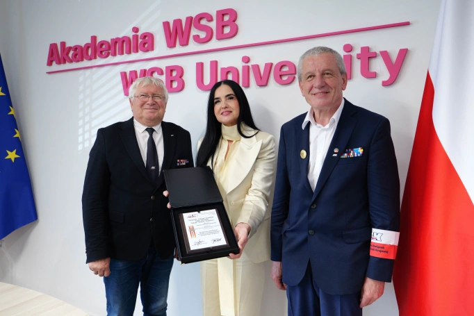 Zdjęcie nr 3 z galerii Akademia WSB z pierwszym w Polsce akademickim Klubem Historycznym im. Armii Krajowej