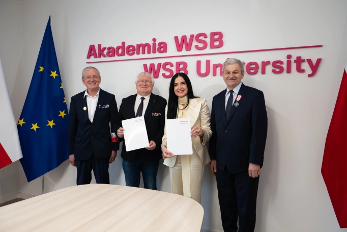 Zdjęcie nr 2 z galerii Akademia WSB z pierwszym w Polsce akademickim Klubem Historycznym im. Armii Krajowej