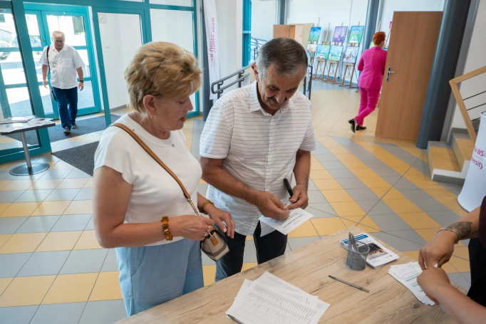 Zdjęcie nr 8 z galerii Uroczysta Gala Zakończenia Roku Akademickiego 2025/2026 Uniwersytetu Trzeciego Wieku Akademii WSB w Jaworznie
