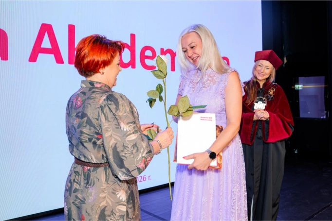 Zdjęcie nr 9 z galerii Gala Akademicka Akademii WSB Wydziału w Cieszynie | 30.06.2026