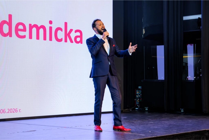 Zdjęcie nr 71 z galerii Gala Akademicka Akademii WSB Wydziału w Cieszynie | 30.06.2026