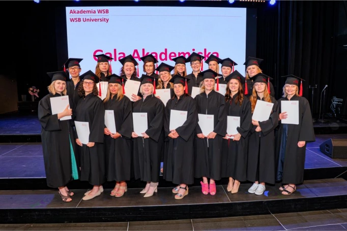 Zdjęcie nr 76 z galerii Gala Akademicka Akademii WSB Wydziału w Cieszynie | 30.06.2026