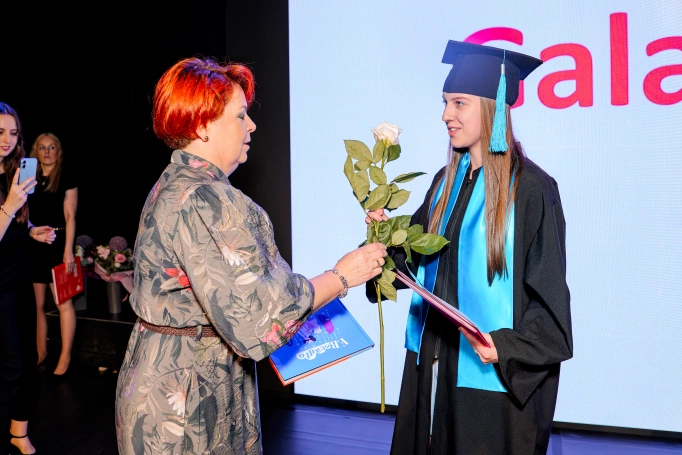 Zdjęcie nr 22 z galerii Gala Akademicka Akademii WSB Wydziału Zamiejscowego w Cieszynie