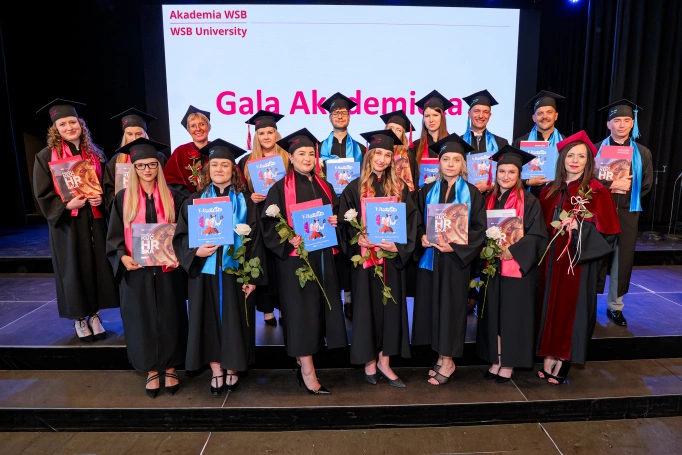 Zdjęcie nr 55 z galerii Gala Akademicka Akademii WSB Wydziału Zamiejscowego w Cieszynie