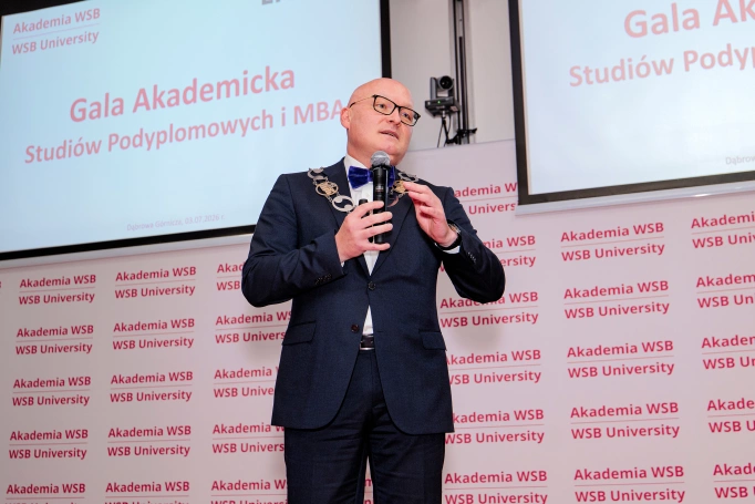 Zdjęcie nr 29 z galerii Dyplomy, wyr&oacute;żnienia i nowe zawodowe możliwości