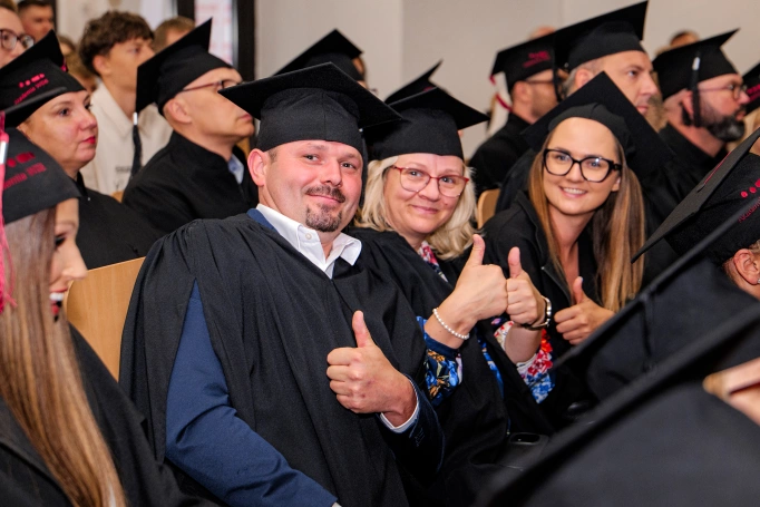 Zdjęcie nr 39 z galerii Dyplomy, wyr&oacute;żnienia i nowe zawodowe możliwości