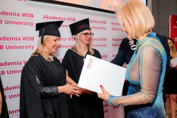 Zdjęcie nr 85 z galerii Dyplomy, wyr&oacute;żnienia i nowe zawodowe możliwości