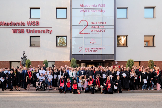 Zdjęcie nr 139 z galerii Dyplomy, wyr&oacute;żnienia i nowe zawodowe możliwości