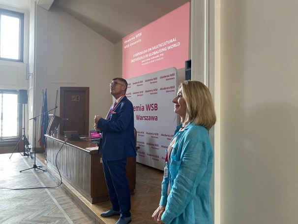 Zdjęcie nr 5 z galerii Wiele aspekt&oacute;w wielokulturowości. Międzynarodowe sympozjum w Warszawie &ndash; podsumowanie