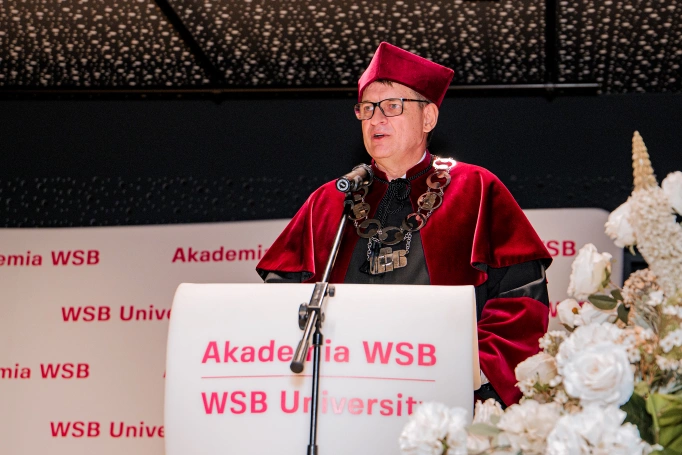 Zdjęcie nr 15 z galerii WSB University Diploma Award Ceremony in Żywiec