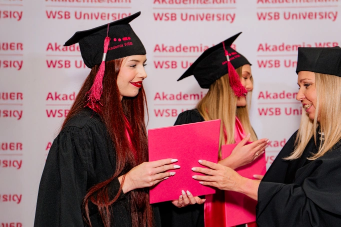 Zdjęcie nr 23 z galerii Gala Wręczenia Dyplom&oacute;w Absolwentom Collegium Medicum - Wydziału Medycznego Akademii WSB 
