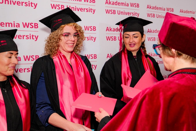 Zdjęcie nr 82 z galerii Gala Wręczenia Dyplom&oacute;w Absolwentom Collegium Medicum - Wydziału Medycznego Akademii WSB 