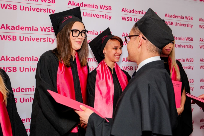 Zdjęcie nr 87 z galerii Gala Wręczenia Dyplom&oacute;w Absolwentom Collegium Medicum - Wydziału Medycznego Akademii WSB 