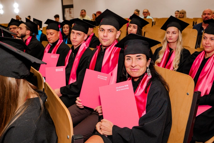 Zdjęcie nr 70 z galerii Gala Wręczenia Dyplom&oacute;w Absolwentom Collegium Medicum - Wydziału Medycznego Akademii WSB 