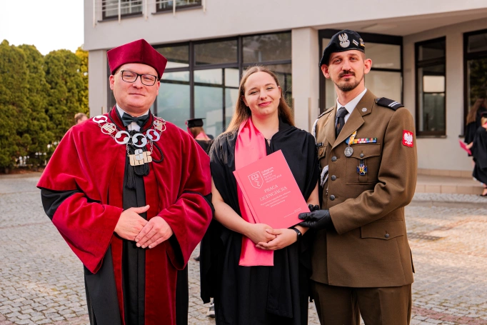 Zdjęcie nr 46 z galerii Gala Wręczenia Dyplom&oacute;w Absolwentom Collegium Medicum - Wydziału Medycznego Akademii WSB 