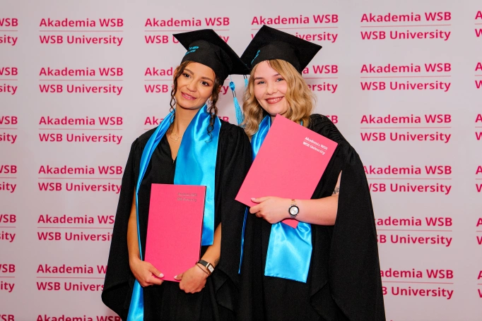 Zdjęcie nr 52 z galerii Gala Wręczenia Dyplom&oacute;w Absolwentom Collegium Medicum - Wydziału Medycznego Akademii WSB 
