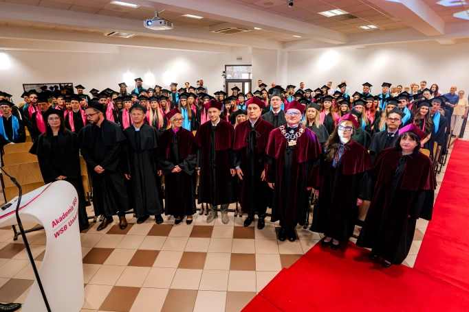 Zdjęcie nr 7 z galerii Gala Wręczenia Dyplom&oacute;w Absolwentom Collegium Medicum - Wydziału Medycznego Akademii WSB 