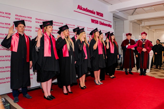 Zdjęcie nr 7 z galerii Graduation Ceremony for Graduates of the Collegium Medicum &ndash; Faculty of Medicine at WSB University