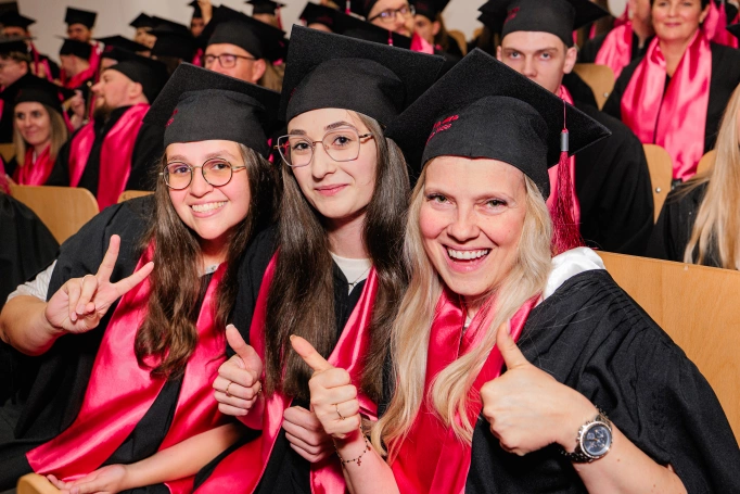 Zdjęcie nr 7 z galerii Graduates of WSB University&rsquo;s First-Cycle Degree Programmes Received Their Diplomas