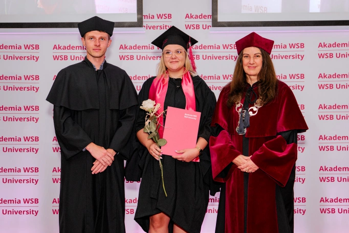 Zdjęcie nr 13 z galerii Graduates of WSB University&rsquo;s First-Cycle Degree Programmes Received Their Diplomas